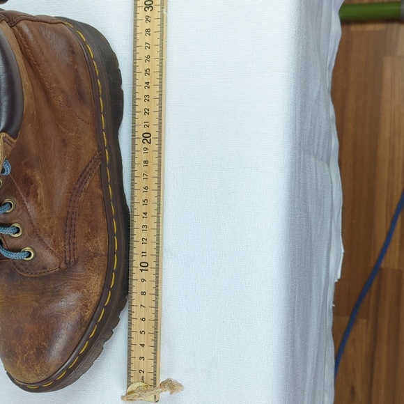 Vintage Worn Out Dr. Martens Brown Leather Boots - Picture 7 of 8